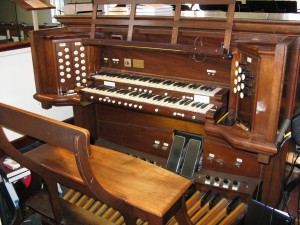 Mt. Carmel Baptist Church – Aeolian-Skinner Organ